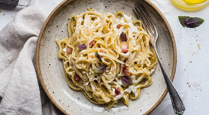 Spaghetti carbonara at Mamma Mia with pancetta and parmesan